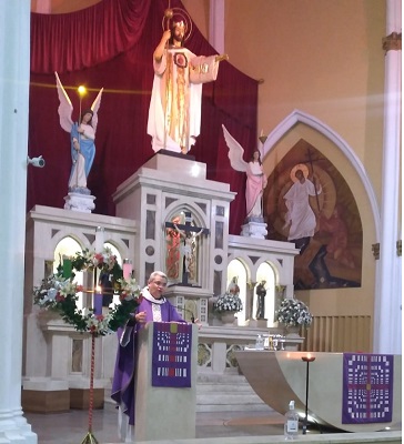 O Pe. Laércio de Lima SJ nos visitou neste domingo (5/nov) e presidiu a missa das 19h.